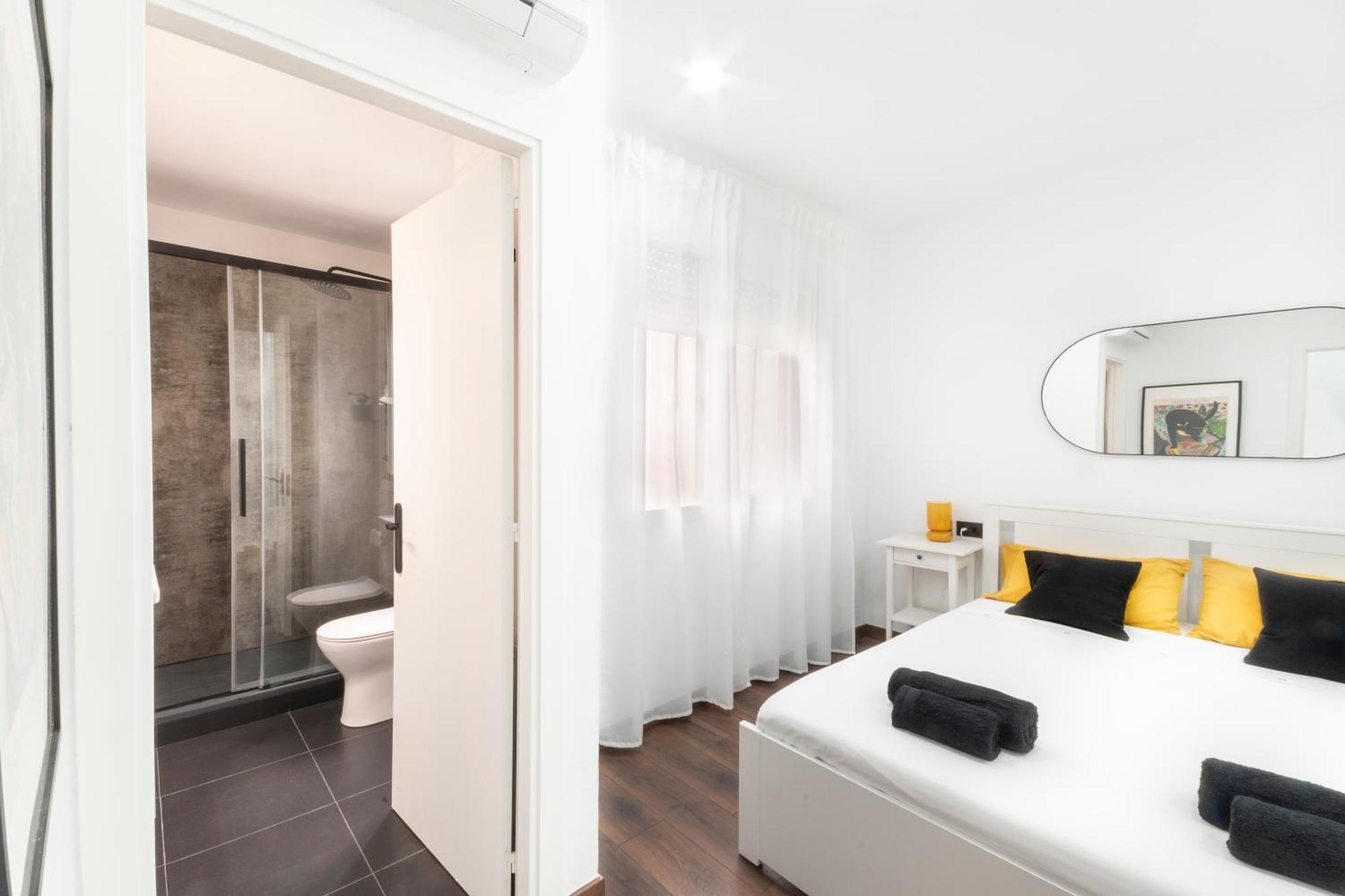 Design Apartment Placa La Font Tarragona Exterior foto